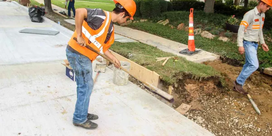 Rigid Pavement Design in Newmarket Ontario: Technical Engineering for Concrete Surfaces